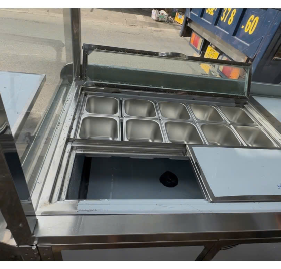 thùng đá inox âm bàn