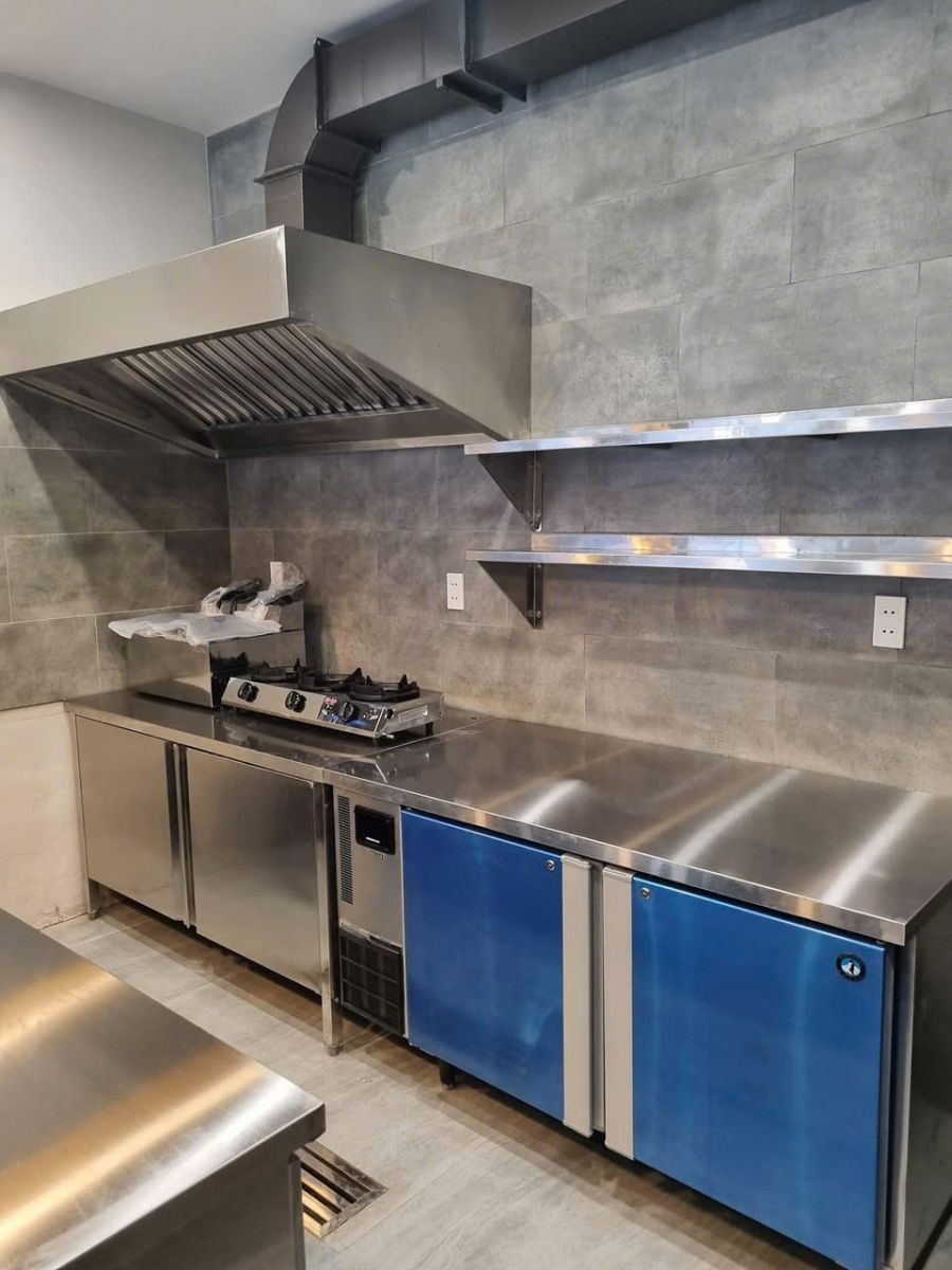 hệ thống ống dẫn khói chụp hút mùi inox