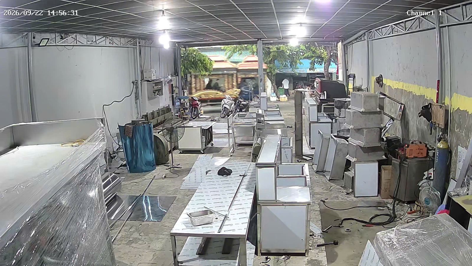​  tủ inox công nghiệp sản xuất tại hải phát 