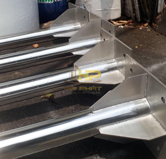 Cột Cờ Inox Cao 8M
