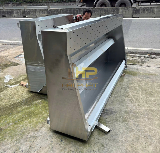 Chụp Hút Mùi Bếp Gia Đình Dài 1.5M Inox