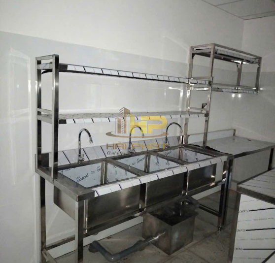 Bồn Rửa Chén Inox Công Nghiệp 4 Ngăn Lớn