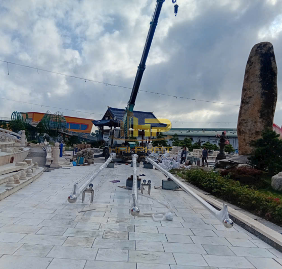 Cột Cờ Công Ty